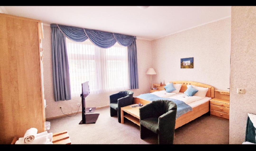 Hotel-Restaurant Wilhelmsbad Seesen Kamer foto